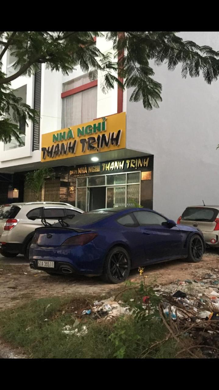 Nha Nghi Thanh Trinh Туихоа Экстерьер фото